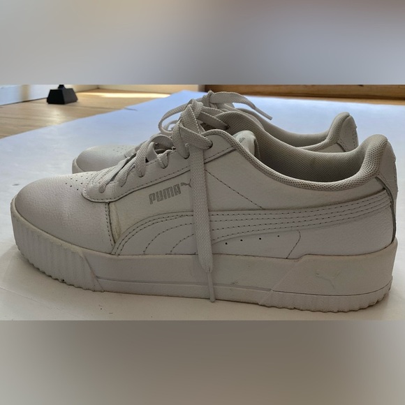 Puma Carina trainers size 6.5 white - Picture 3 of 7